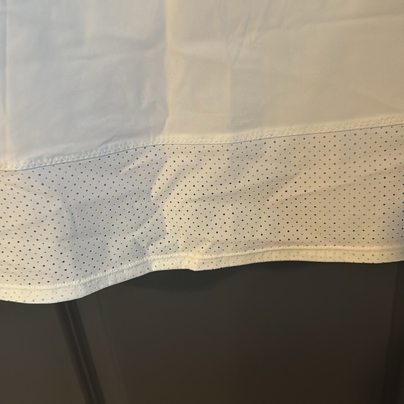 NWT ATHLETA Pacifica II Athletic Dress White Tank Style Perforated small Women’s - Picture 5 of 9